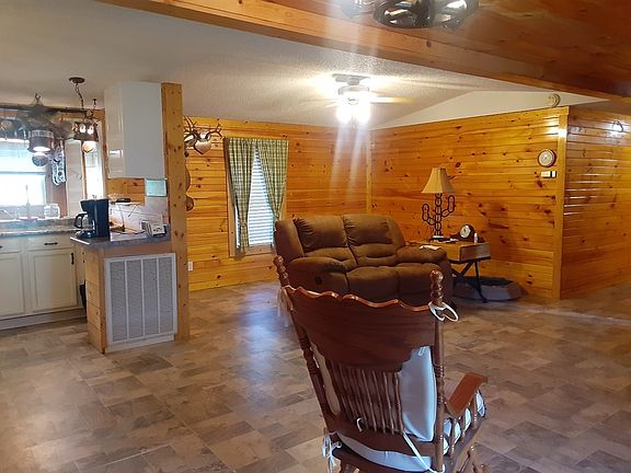 5th image of 1048 Meadow Wood Cir
