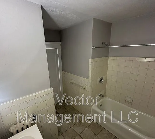 173 Elm St #A32 — Photo 5