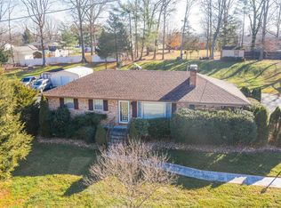 233 Independence Cir, Forest, VA 24551