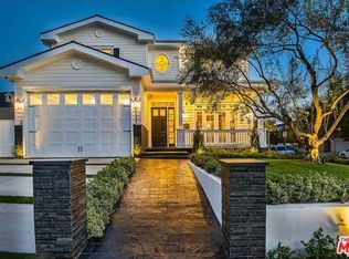 10548 Wellworth Ave, Los Angeles, CA 90024