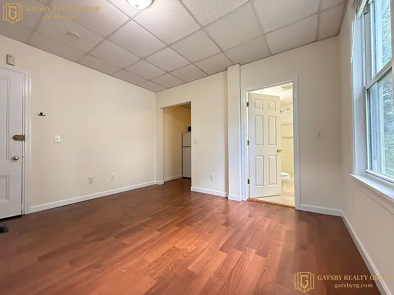 31 Garfield St — Photo 5