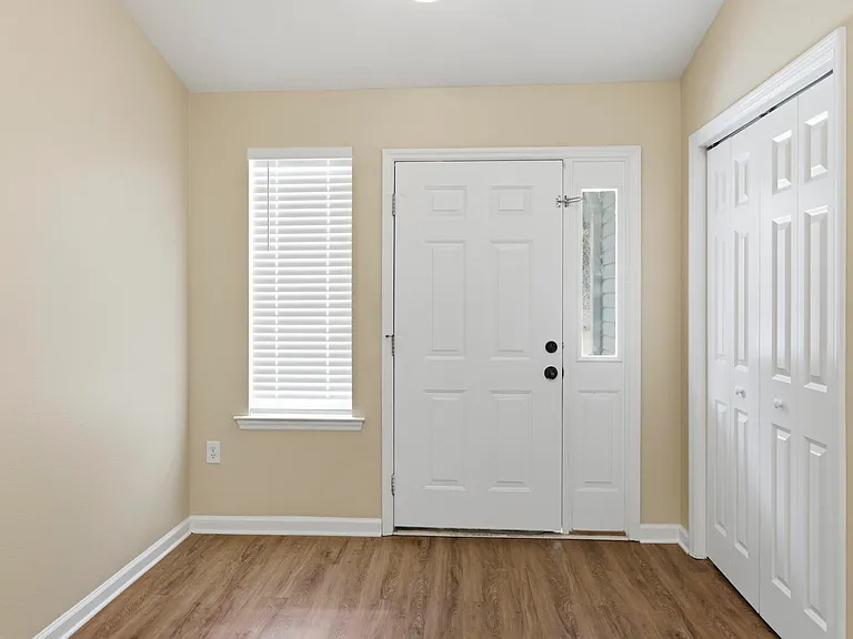 1611 Quazar Rd — Photo 7