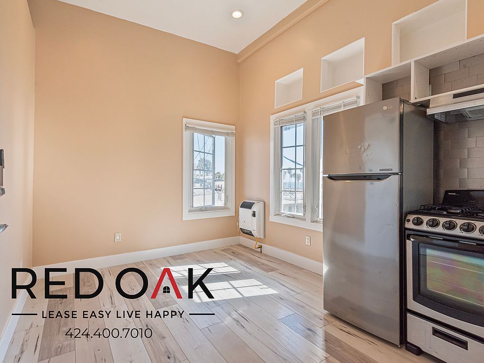 1st image of 14 1/2 Westminster Ave #37