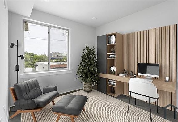 5th image of 1328 S Harmony St #5