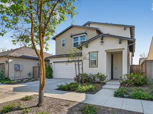 824 Katelyn Ave, Madera, CA 93636