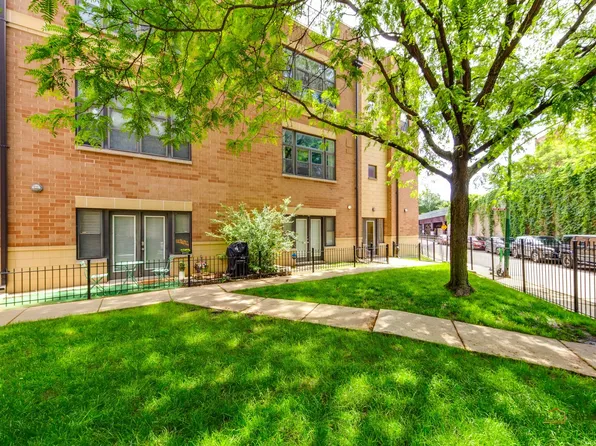(undisclosed Address), Chicago, IL 60647