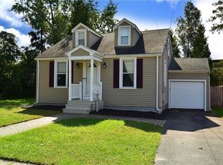 5 Sword Ave, Enfield, CT 06082