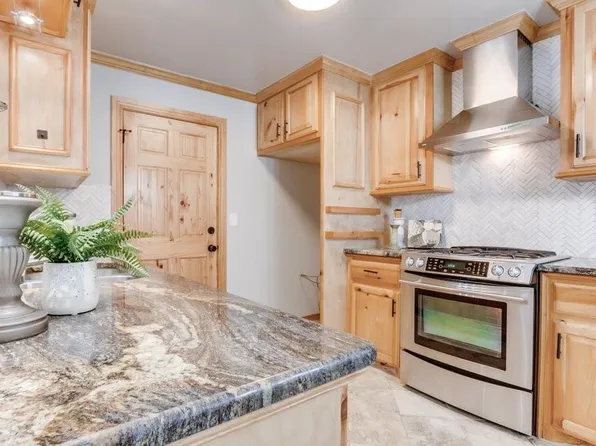 2828 NW 67th St, Oklahoma City, OK 73116