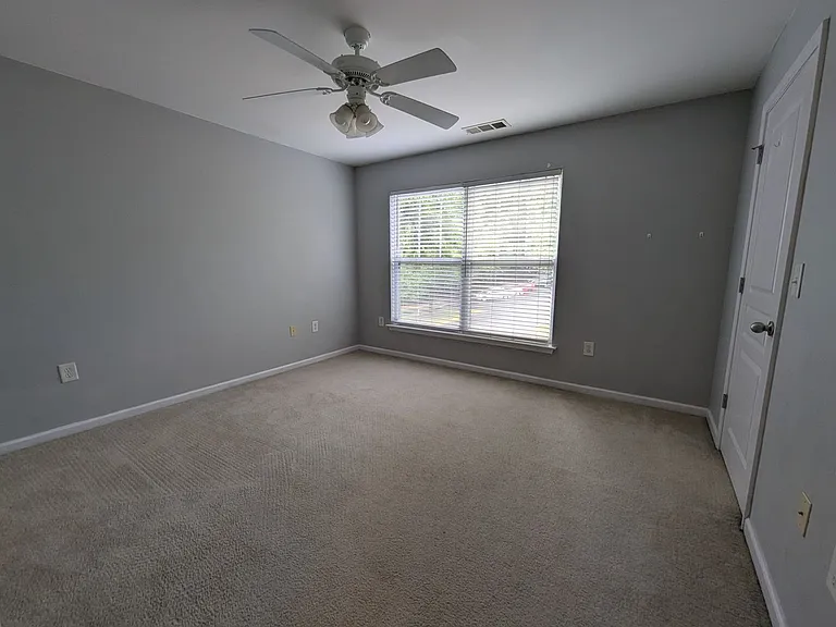 490 Barnett Shoals Rd #913 — Photo 11