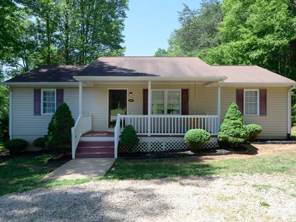 186 Sunrise St, Appomattox, VA 24522