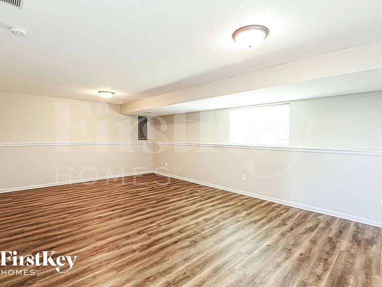 15309 Sycamore St — Photo 7