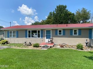 102 Popular Grove Rd, Elizabethton, TN 37643