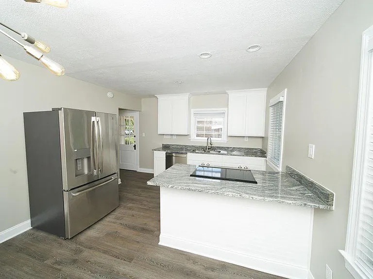 3509 Warner Ave — Photo 21