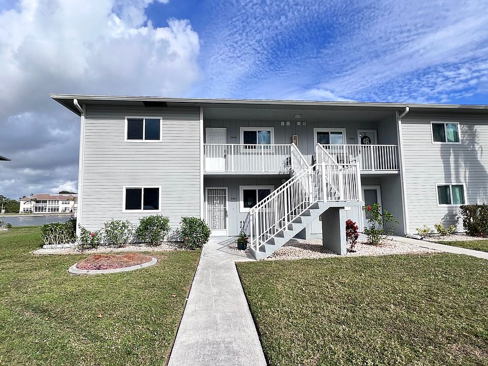 1st image of 12274 SW Egret Cir #1