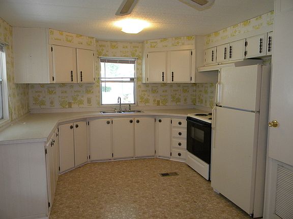 Loads of cabinet space