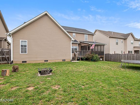 2nd image of 1719 Yearling Rd