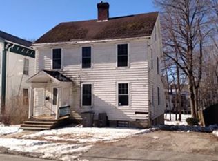 27 Cedar St, Gardner, MA 01440