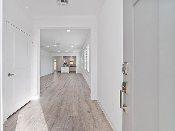 4th image of 14435 Garden Grove Ct