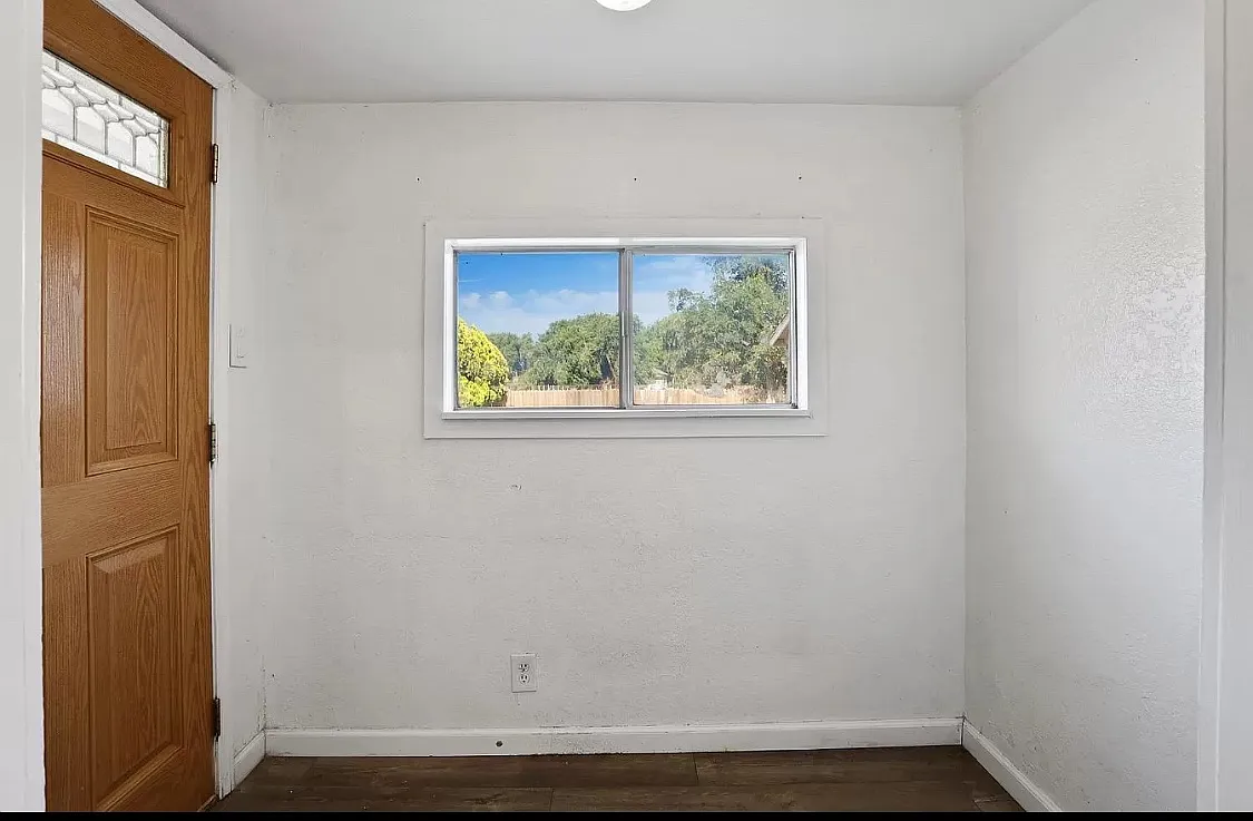 4 bed, 1552 sqft, $3,200 — Photo 4