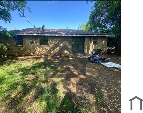 1612 Melinda Ln — Photo 14