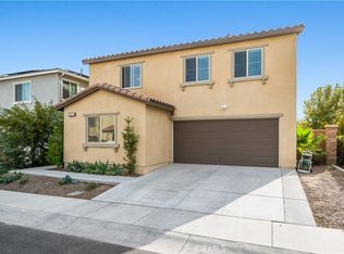 32831 Crown Point Ln, Lake Elsinore, CA 92530
