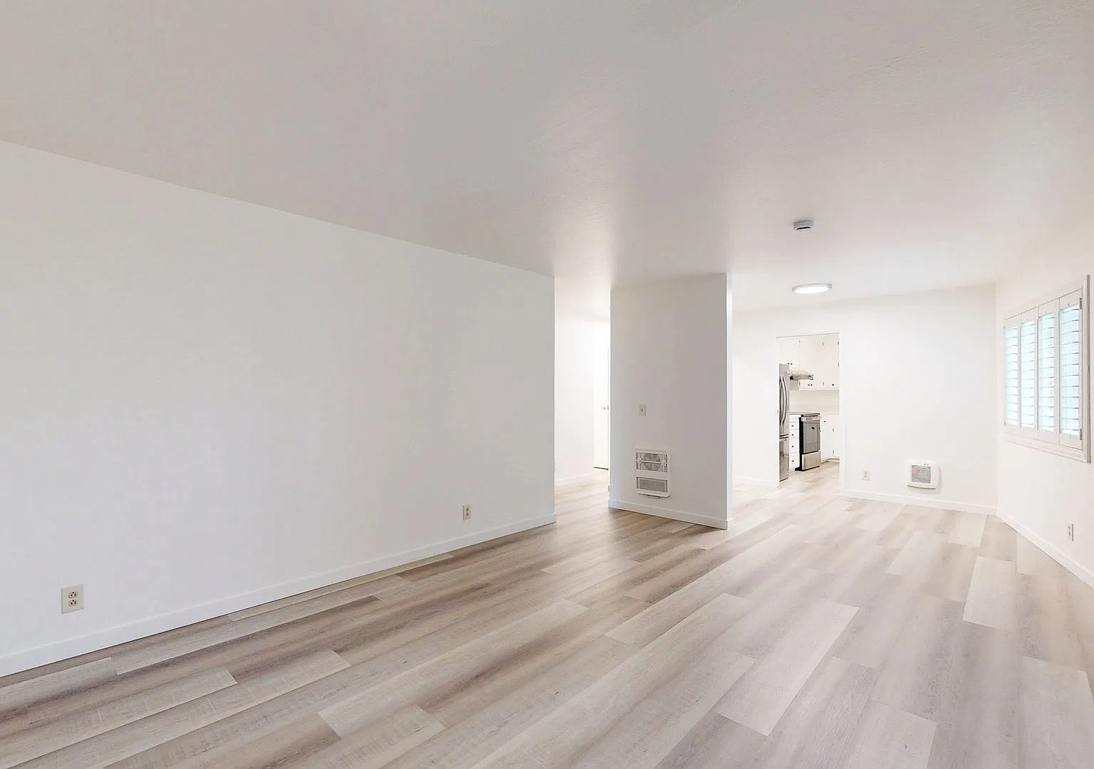 Beautifully Updated Condo in Oakland! — Photo 4