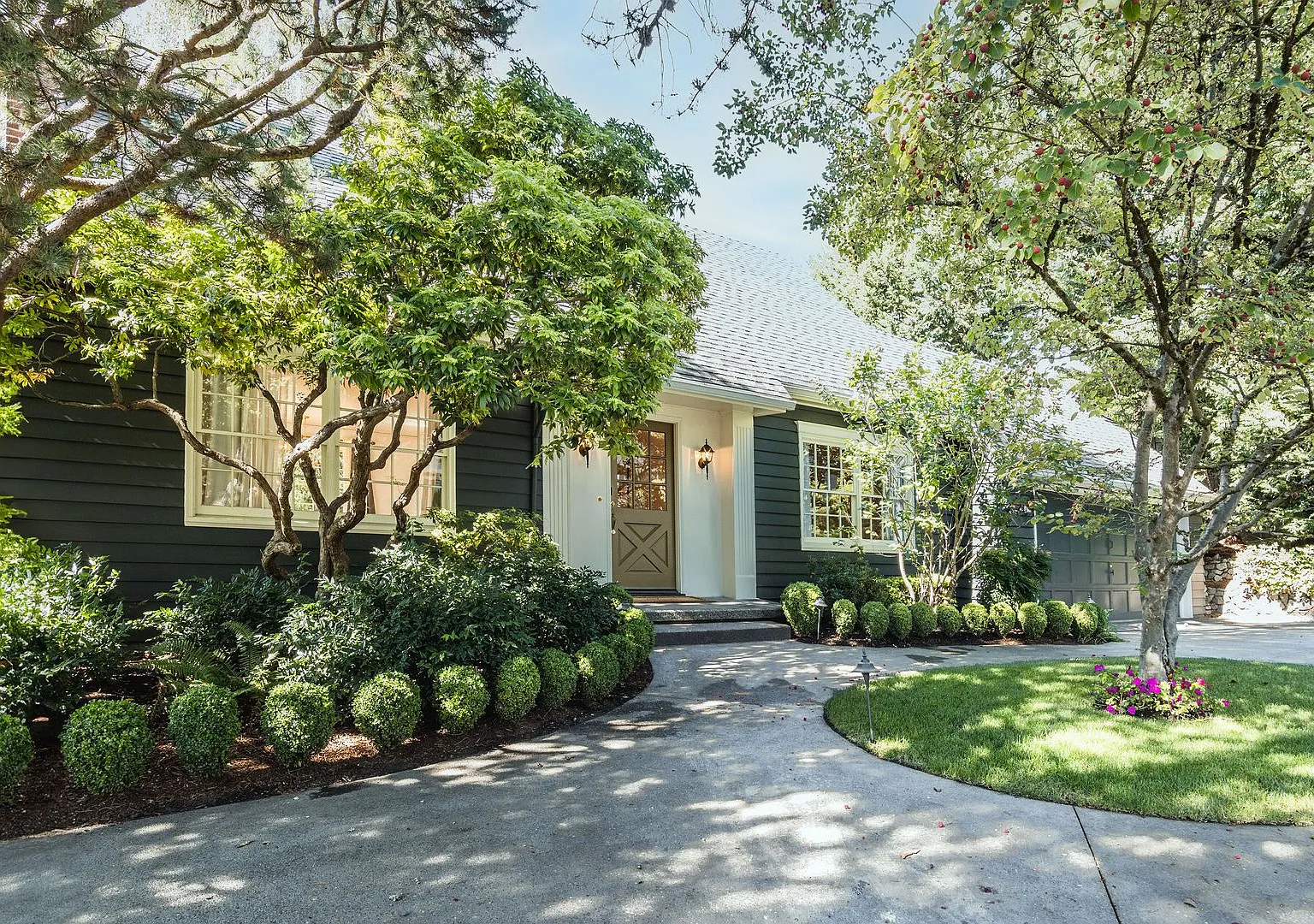 29th House — Photo 1