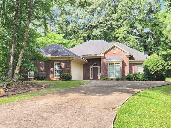 80 Oak Ct