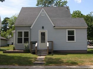 623 NW 2nd Ave, Grand Rapids, MN 55744