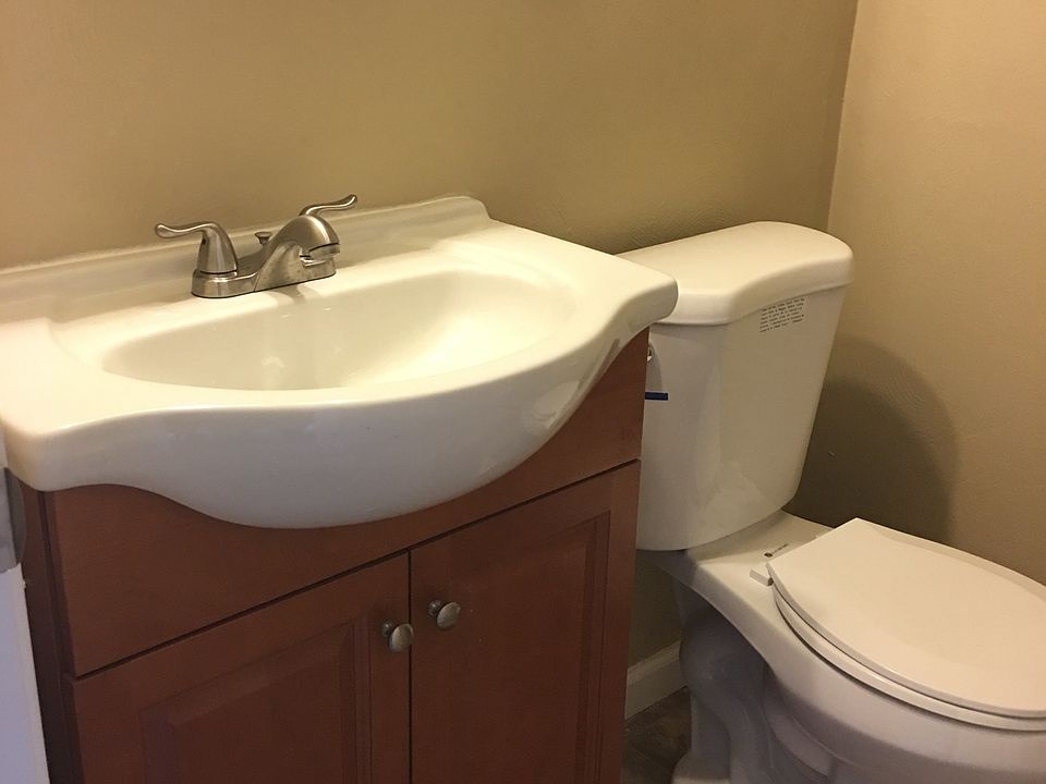 2nd image of 56A Shraders Ln