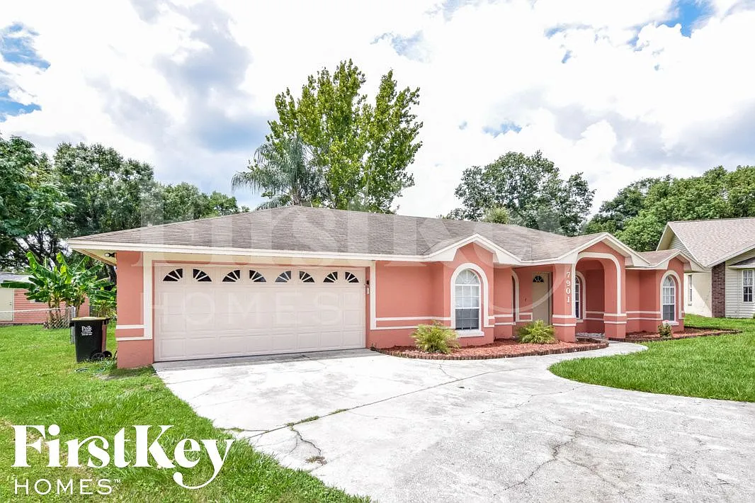 Building Photo - 7901 Sioux Ln