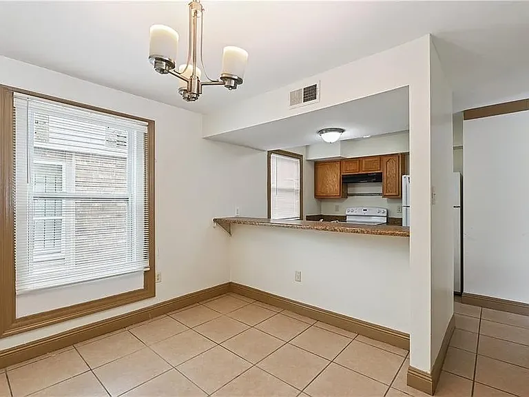 6859 Mayo Blvd #C — Photo 10