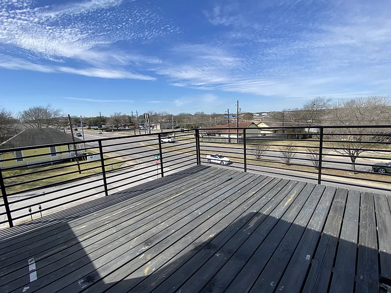 Roof top deck