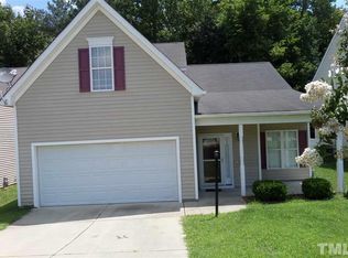 2033 Winston Diamond Ct, Raleigh, NC 27610