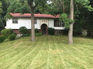 109 Mandalay Dr, Poughkeepsie, NY 12603