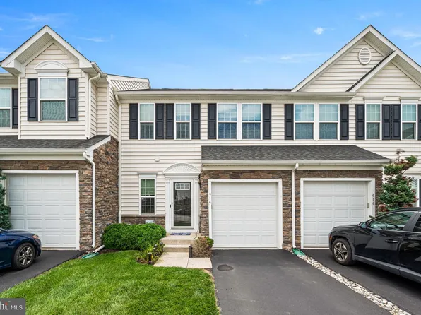 914 Hamner Aly, Phoenixville, PA 19460