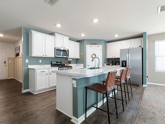 4th image of 253 Jarama Cir