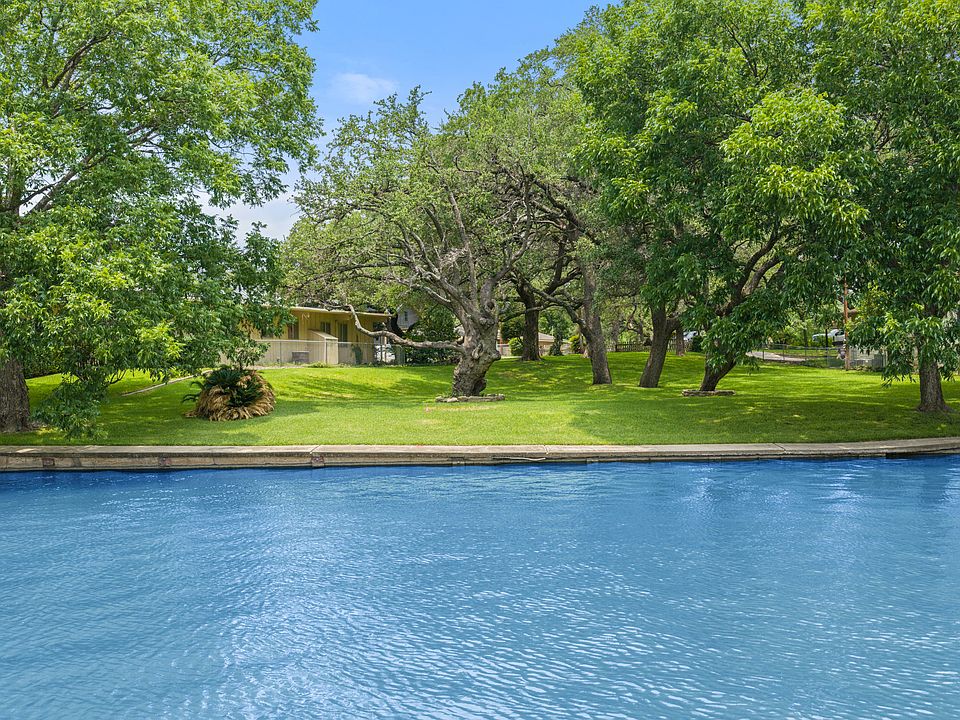 1st image of 218 Bluebird Cir Lot 182