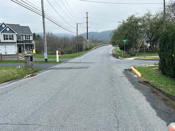 4th image of 104 Furnace Rd