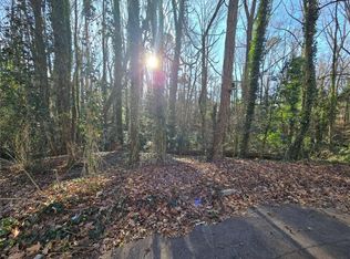 3240 Baxberry Ct, Decatur, GA 30034