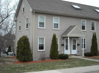 30 Adams St, Easthampton, MA 01027