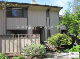 196 Alamo Square Dr, Alamo, CA 94507