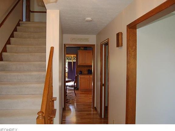 2nd image of 854 Terraview Dr