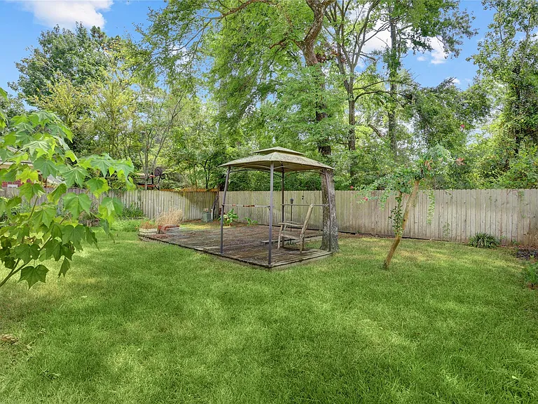35 Tranquil Glade Pl — Photo 25