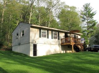 24 Old Hamilton Rd, Sturbridge, MA 01566