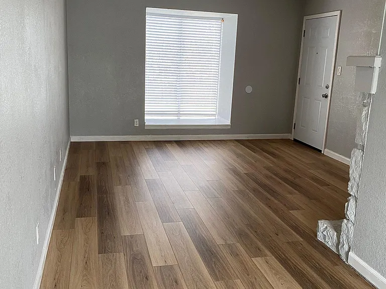 6815 S Sandusky Ave #457 — Photo 6