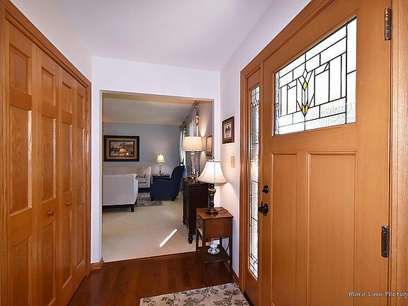 4th image of 1035 Cypress Dr