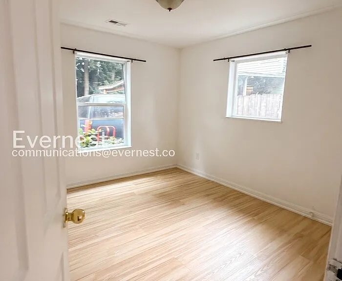 2534 SE 92nd Ave — Photo 16