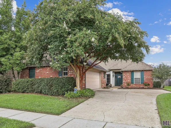 8672 Foxfield Dr, Baton Rouge, LA 70809