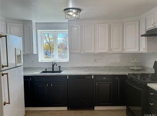 11 Provost Pl, Mahopac, NY 10541
